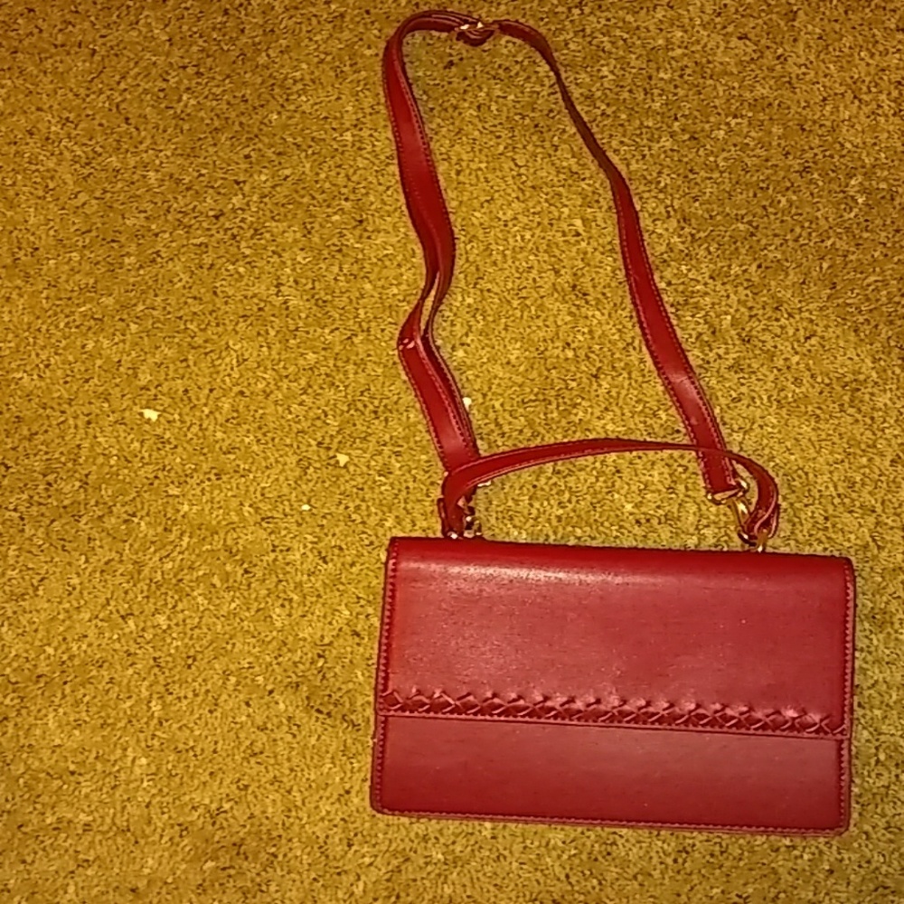 Burgendy red purse dubble sided